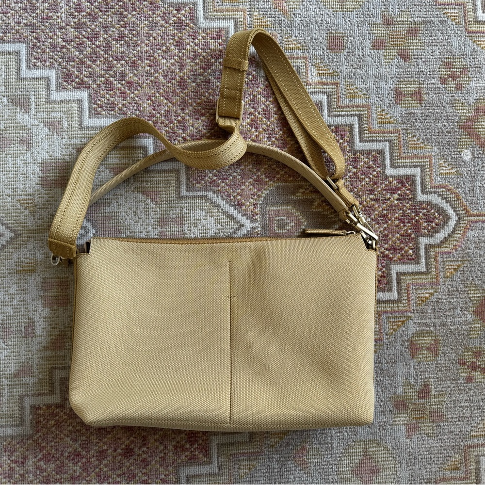 Rothy’s Golden Wheat Daily Crossbody